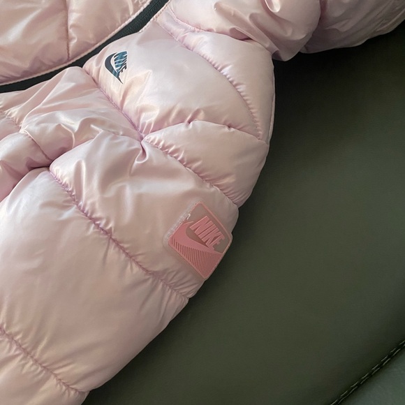 Nike jacket girl 1-2 year - Picture 2 of 5